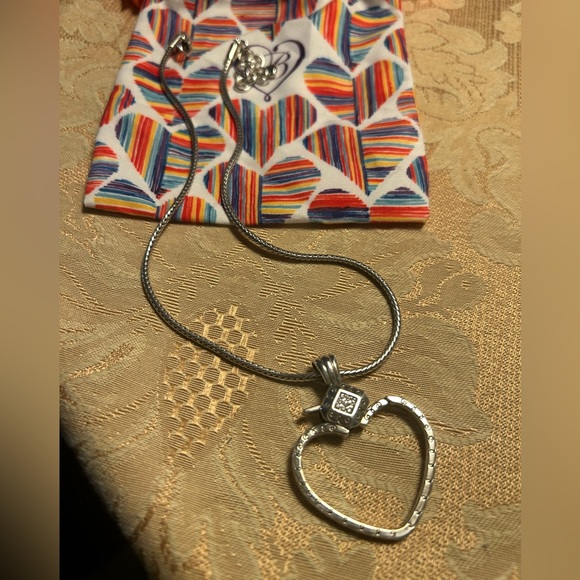 Brighton heart charm holder - Picture 2 of 4